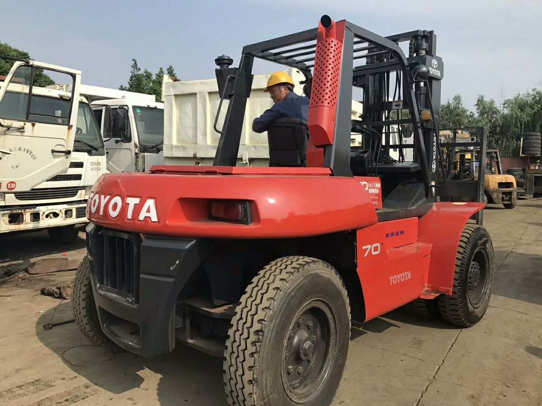 Toyota FD70 Second Hand Diesel Forklifts , 2 Stage Used 5 Ton Forklift