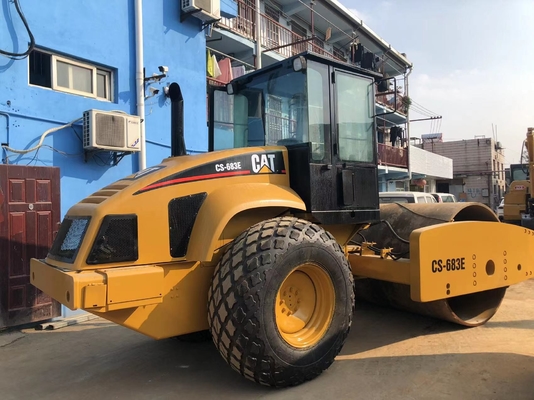 20T Caterpillar Second Hand Road Roller CA683E Cat Compactor